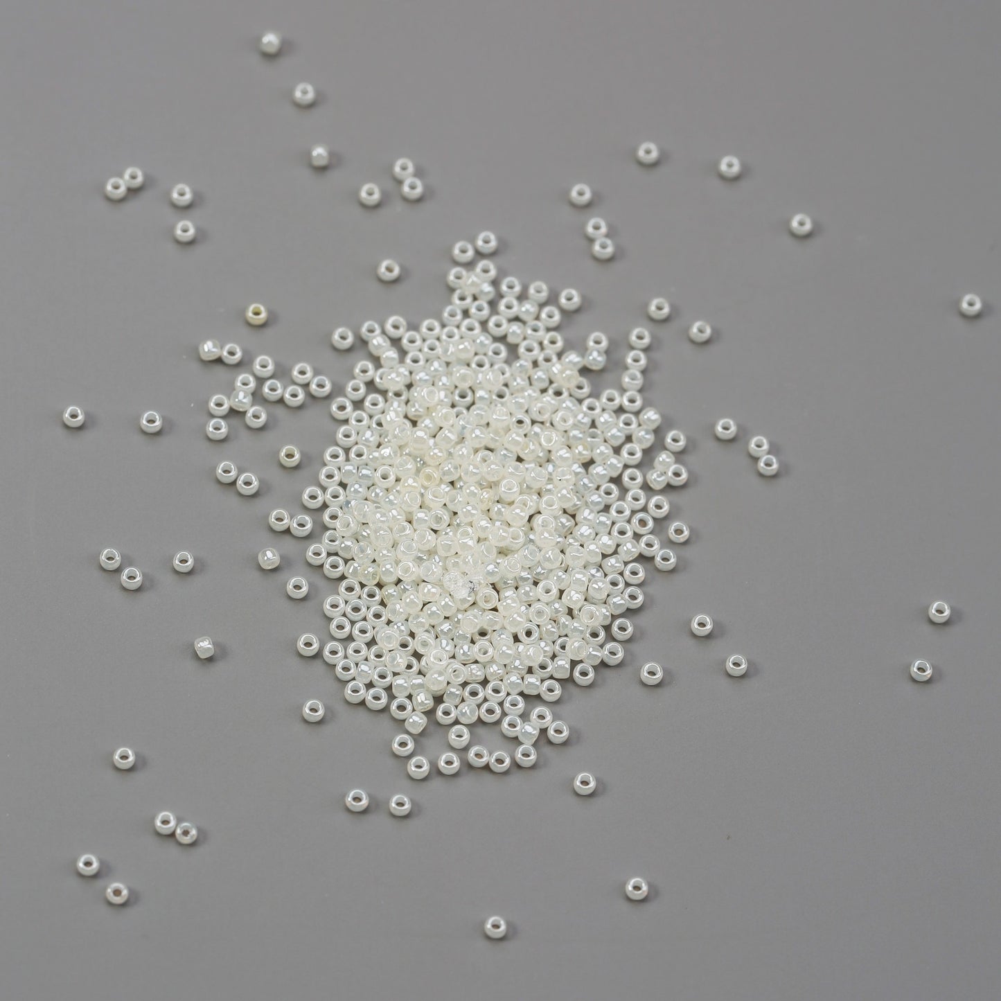2mm Light Cream Glass Seed Beads