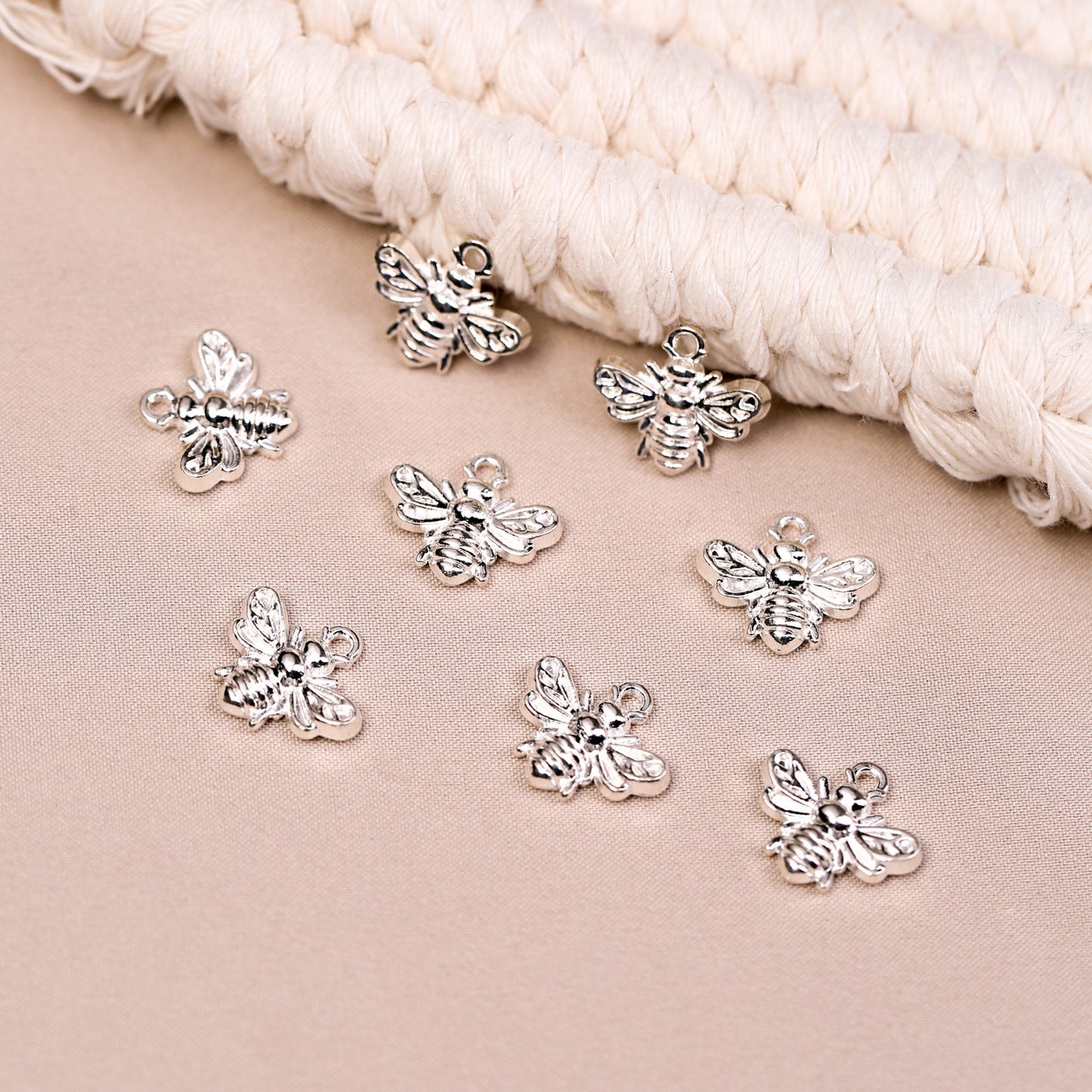 Bee Metal Charms (8pcs) (MLB-039)