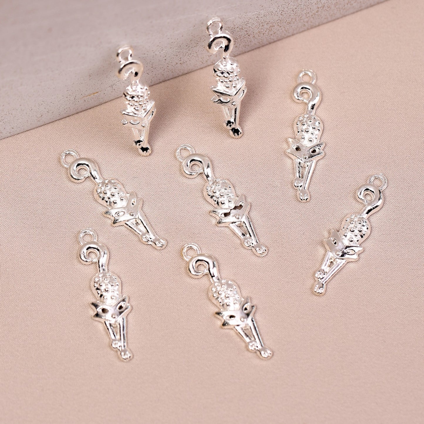 Cat Metal Charms (8pcs) (MLB-035)