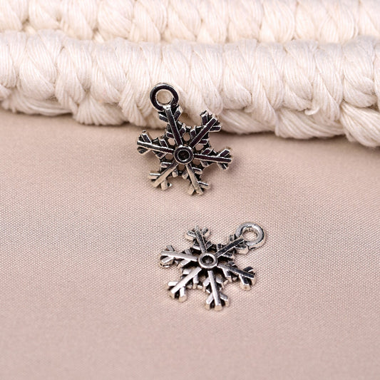 Christmas Snowflake Metal Charms (8pcs) (MLB-006)