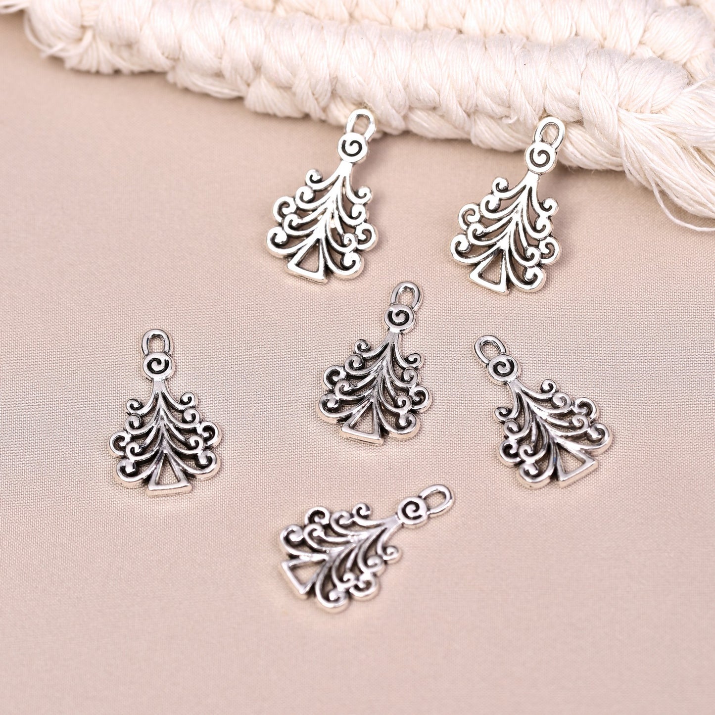 Christmas Tree Metal Charms (6pcs) (MLB-008)