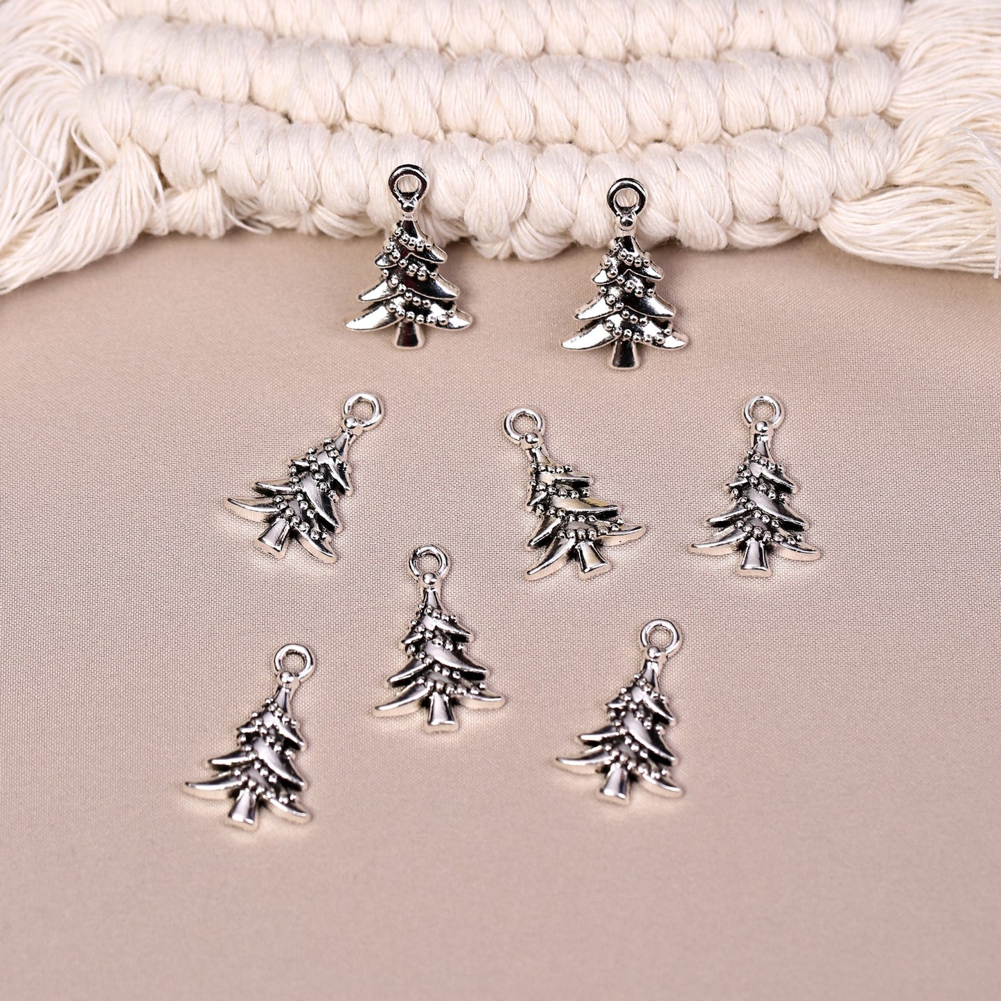Christmas Tree Metal Charms (8pcs) (MLB-001)