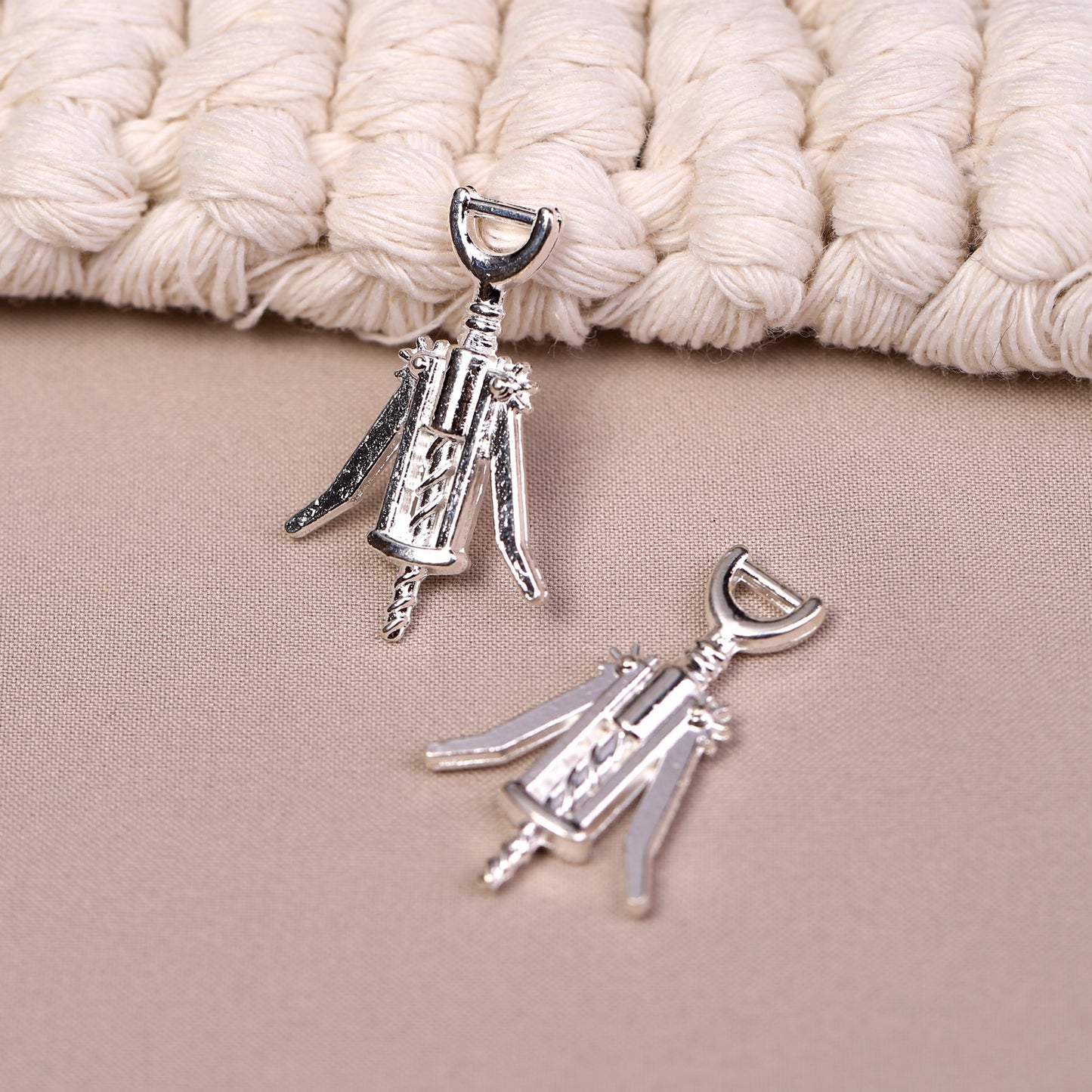Corkscrew Metal Charms (8pcs) (MLB-015)