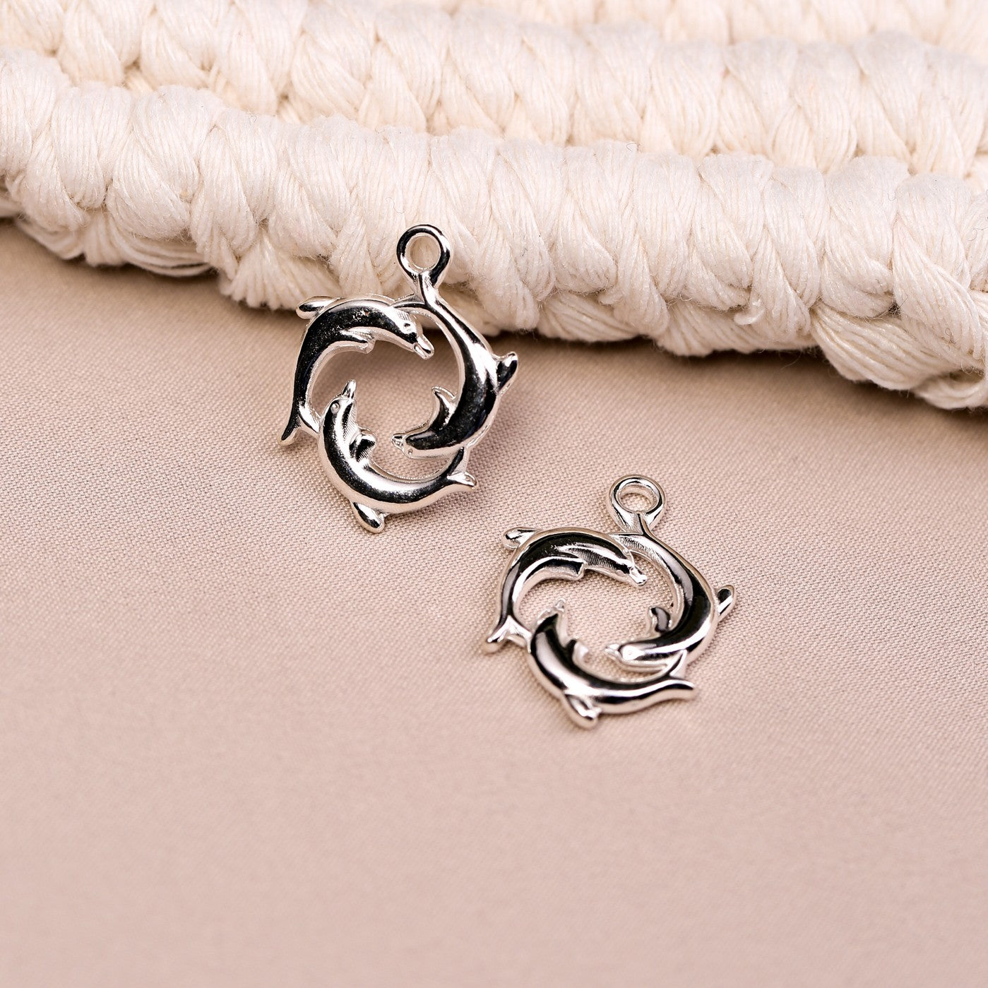 Dolphins Metal Charms (8pcs) (MLB-037)