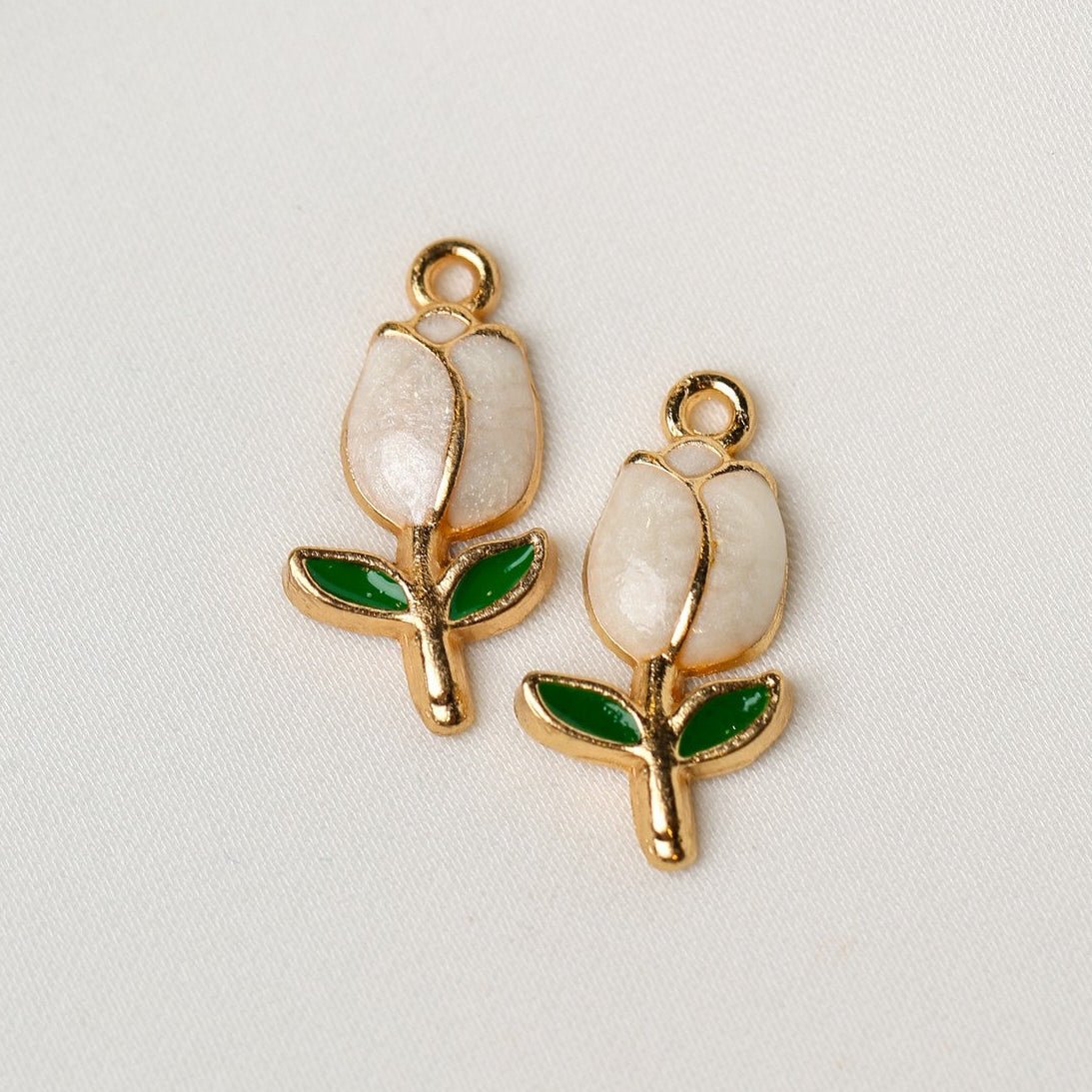 White Tulip Metal Charms (2pcs) (MLB-094) - Printable Heaven