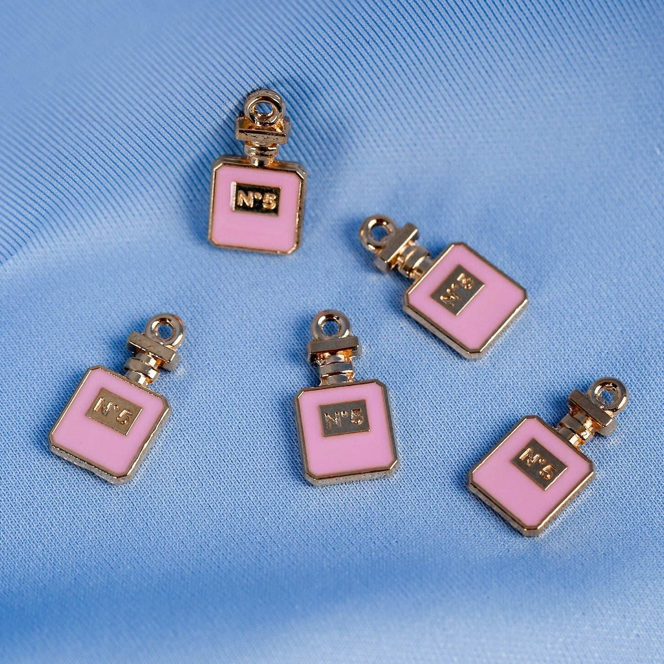 Perfume Bottle Metal Charms (5pcs) (MLB-045)