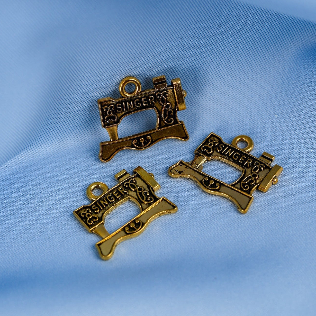 Sewing Machine Metal Charms (3pcs) (MLB-053)