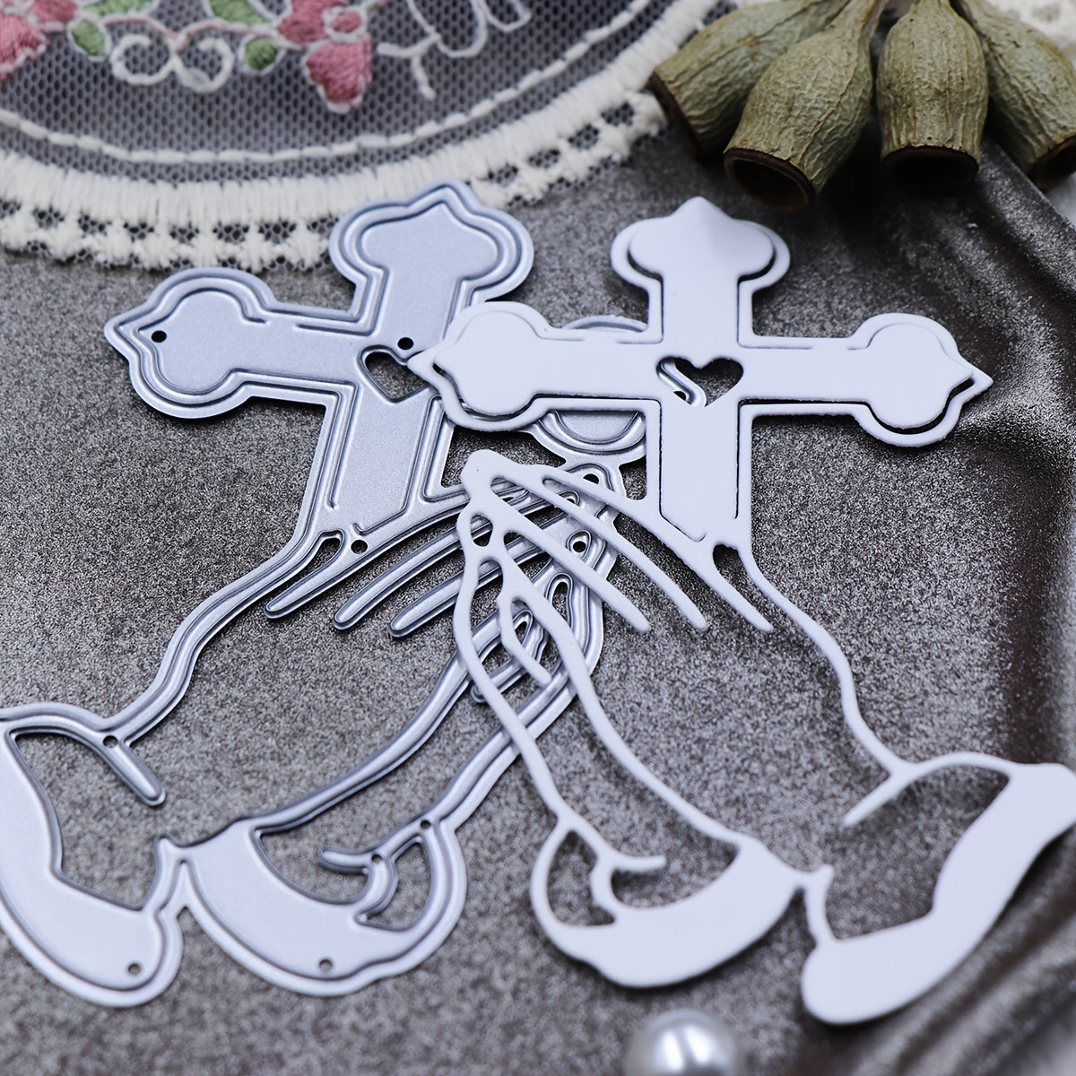 Printable Heaven Cutting Die Praying Hands (P077)