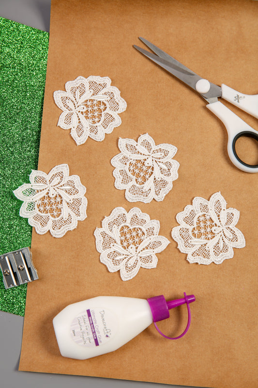 Ivory Large Flower Lace Appliques (5pcs) (RT11143 IVORY)