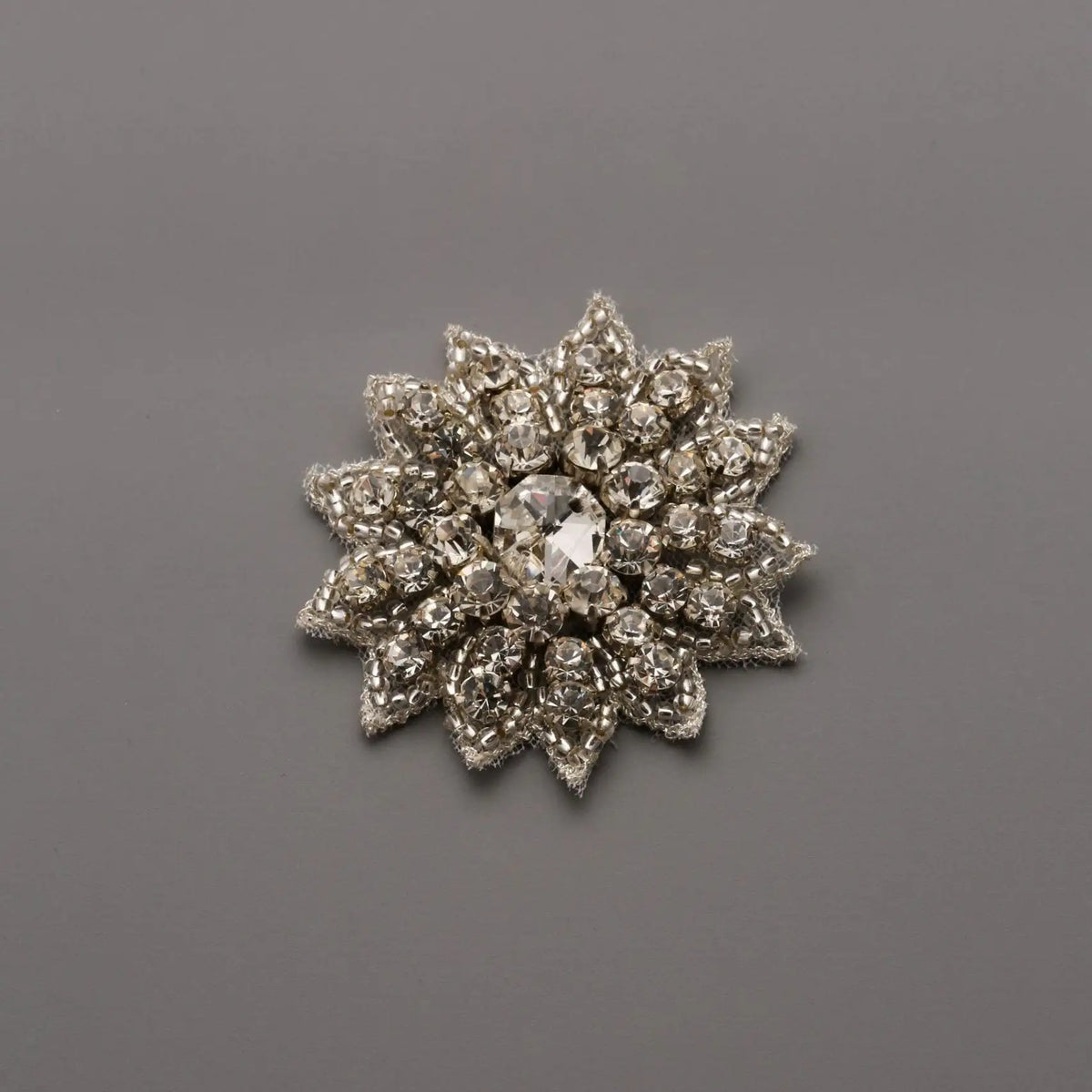 Silver Sparkle Beaded Flower Motif (1pc)