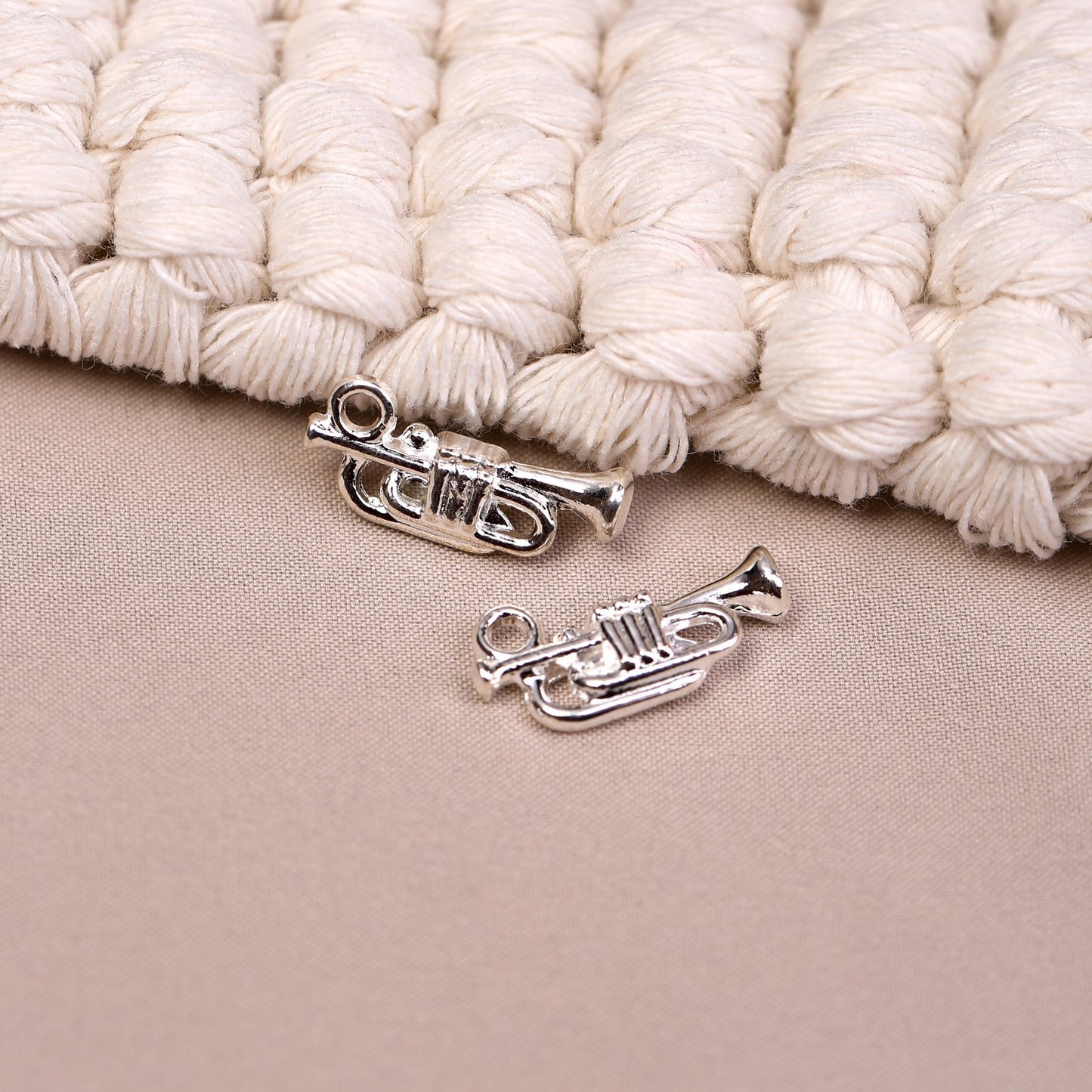 Trumpet Metal Charms (8pcs) (MLB-018)