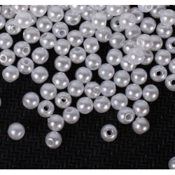 4mm Round Pearl Beads - White (200 pack)