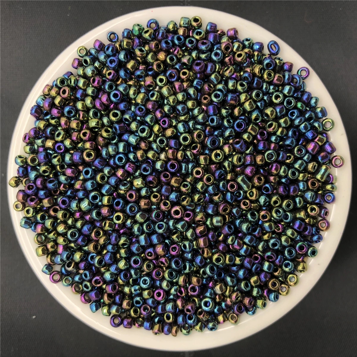 Seed Beads - Iridescent Black (1000pcs)