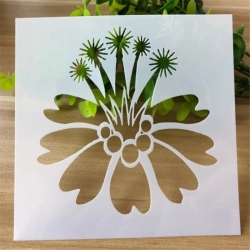 13 x 13cm Reusable Stencil - Star-flower (1pc)