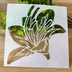 13 x 13cm Reusable Stencil - Lily (1pc)
