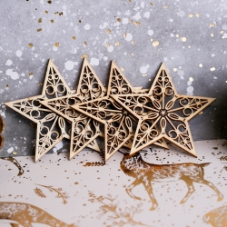 Wooden Filigree Stars 4 pieces (PMA 174512)