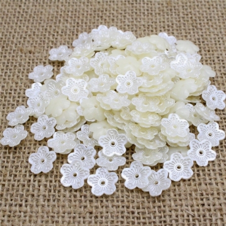 Delicate Pearl Flowers - Ivory (100pcs)