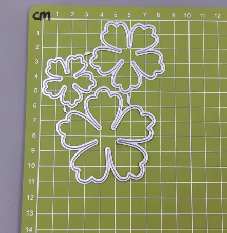 Printable Heaven Large Cutting Die - Flowers (3pcs) (F070)