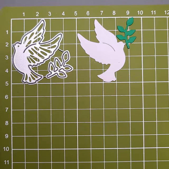 Printable Heaven Small Cutting Die - Dove and Leaf (2pcs) (A028)