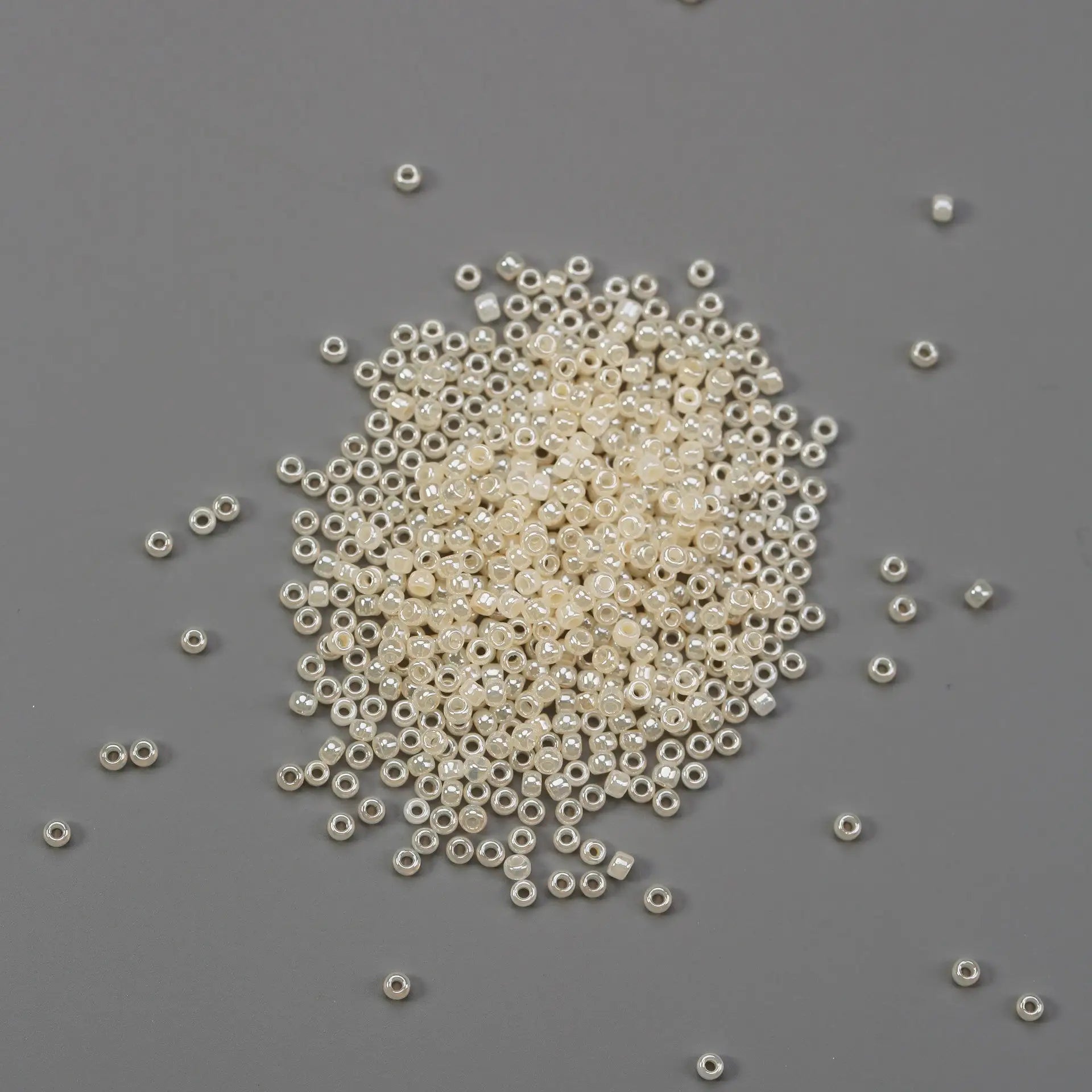 2mm Dark Cream Glass Seed Beads - Printable Heaven