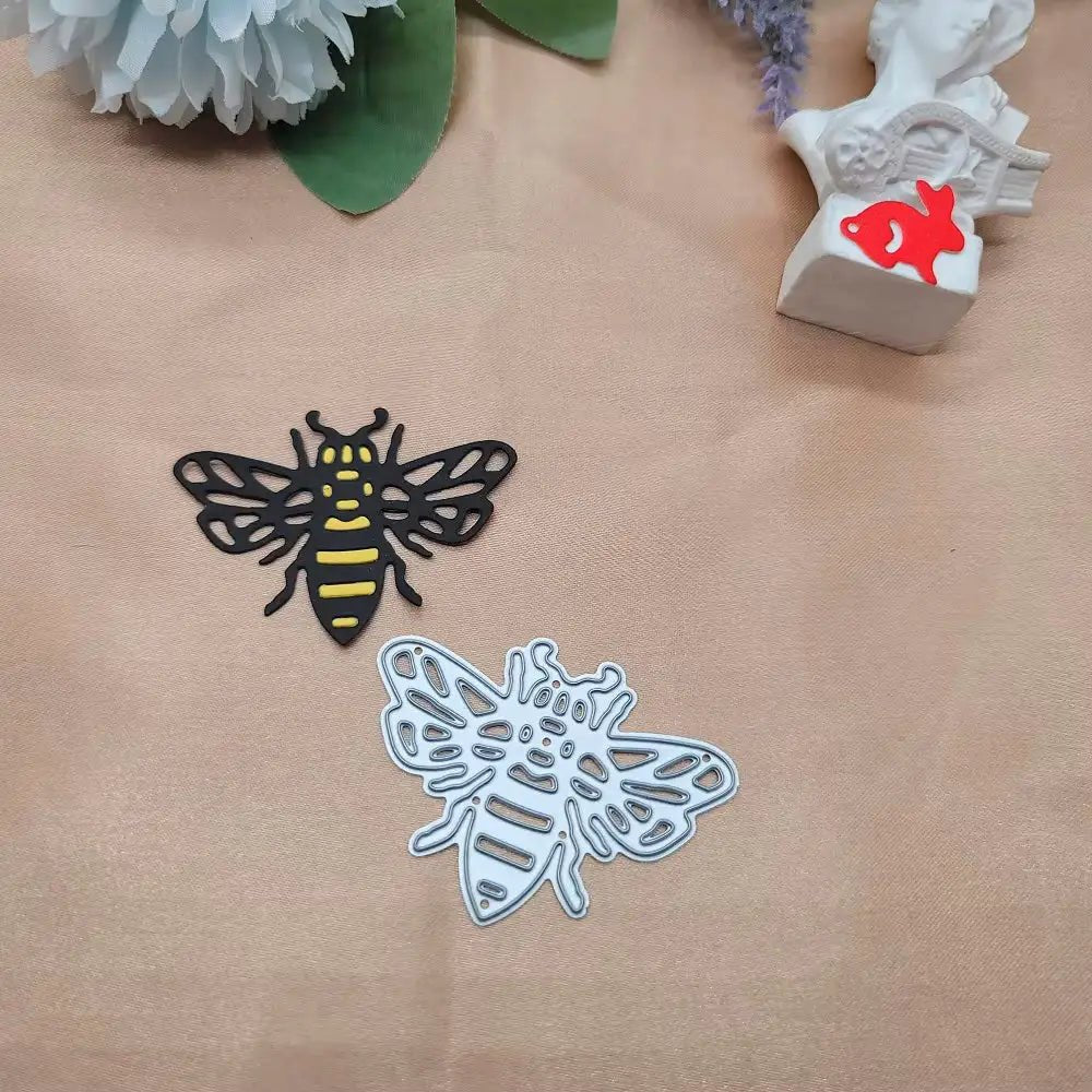 Printable Heaven Small Cutting Die - Bee (1pc)(A135) - Printable Heaven