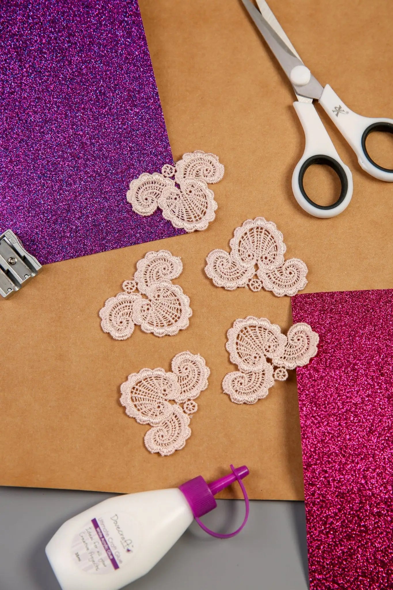 Pale Pink Swirl Lace Appliques (5pcs) (RT11099 OER) - Printable Heaven