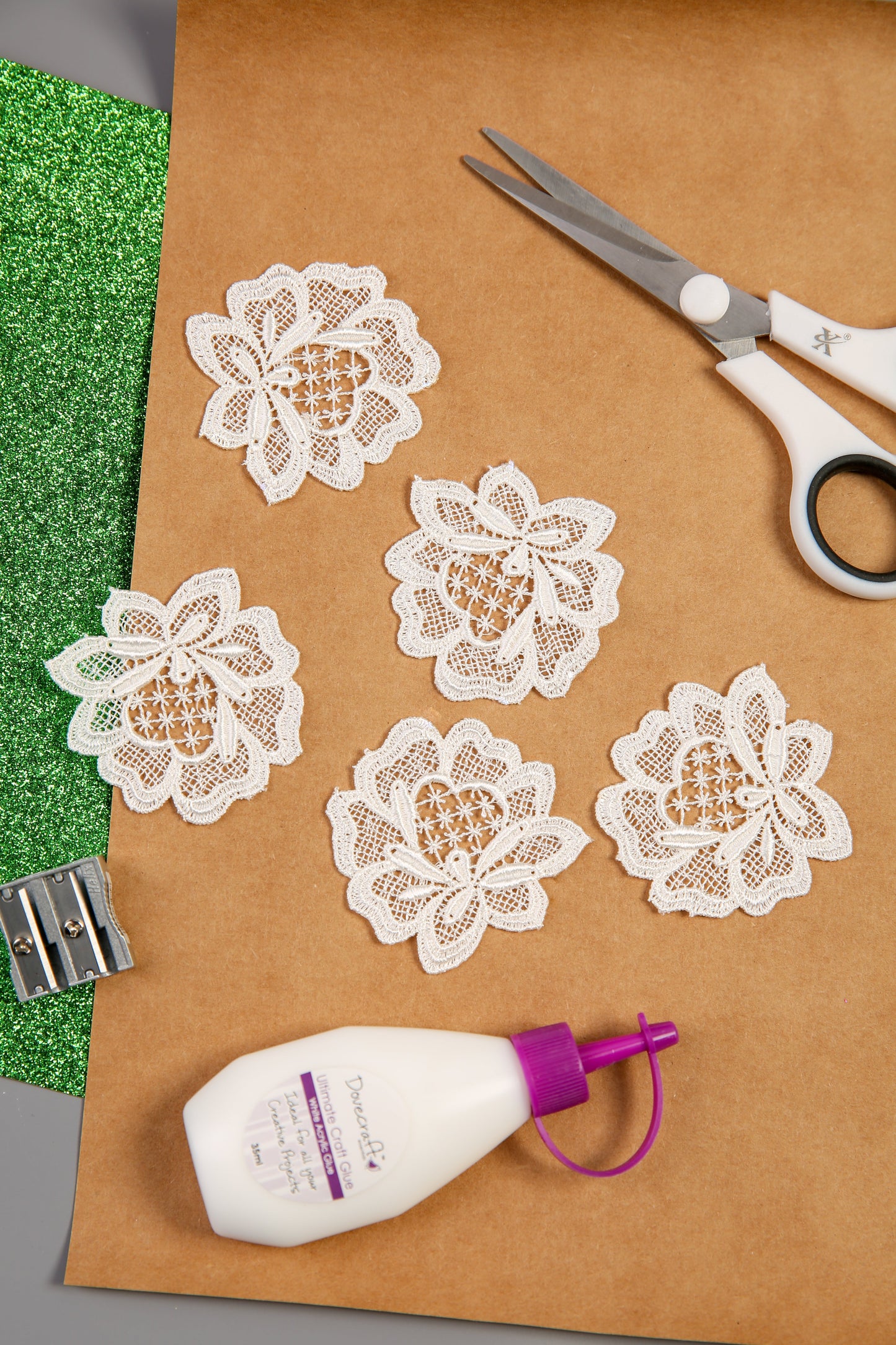 Ivory Large Flower Lace Appliques (5pcs) (RT11143 IVORY)