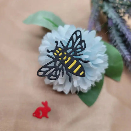 Printable Heaven Small Cutting Die - Bee (1pc)(A135) - Printable Heaven