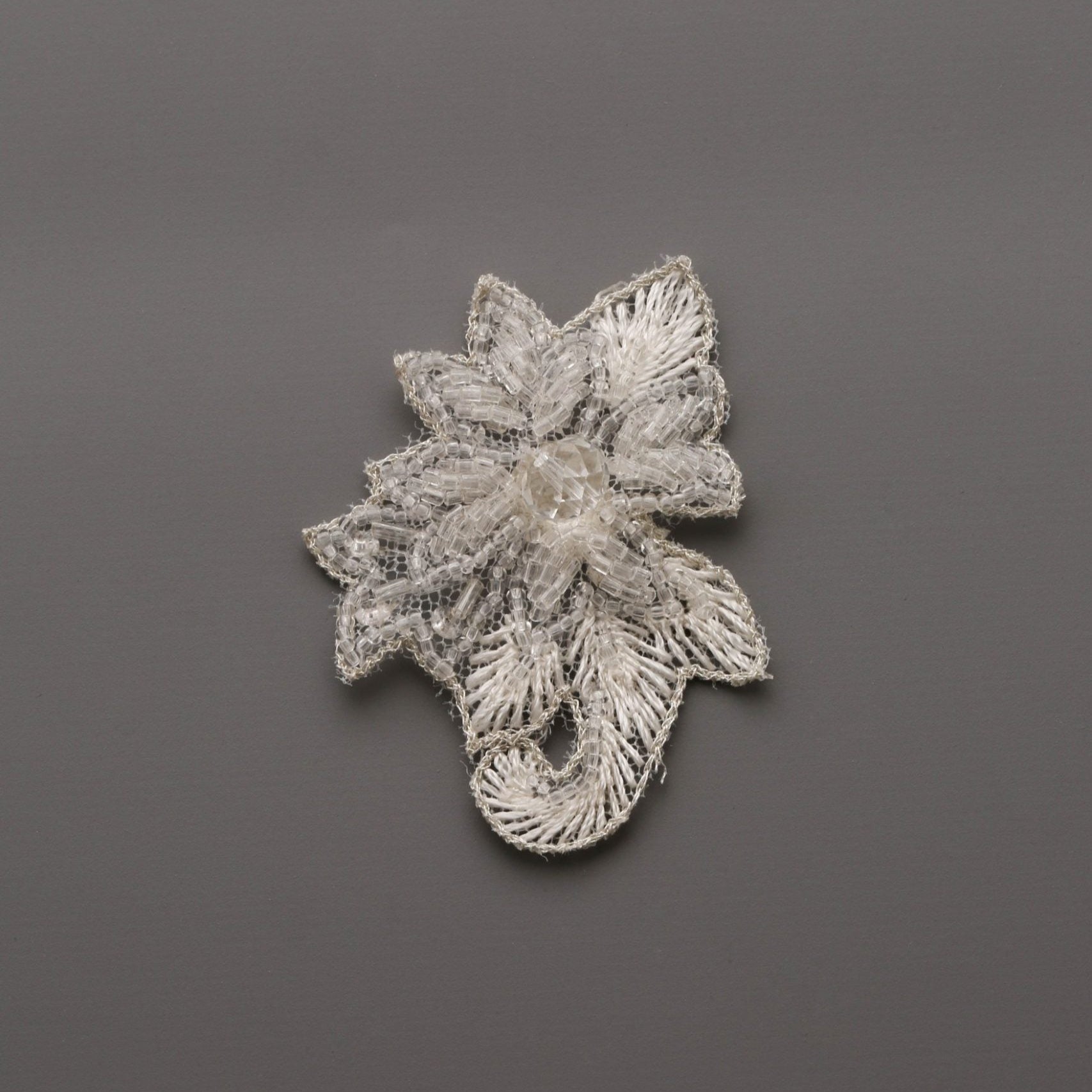 Clear Beaded Floral Motif (1pc)