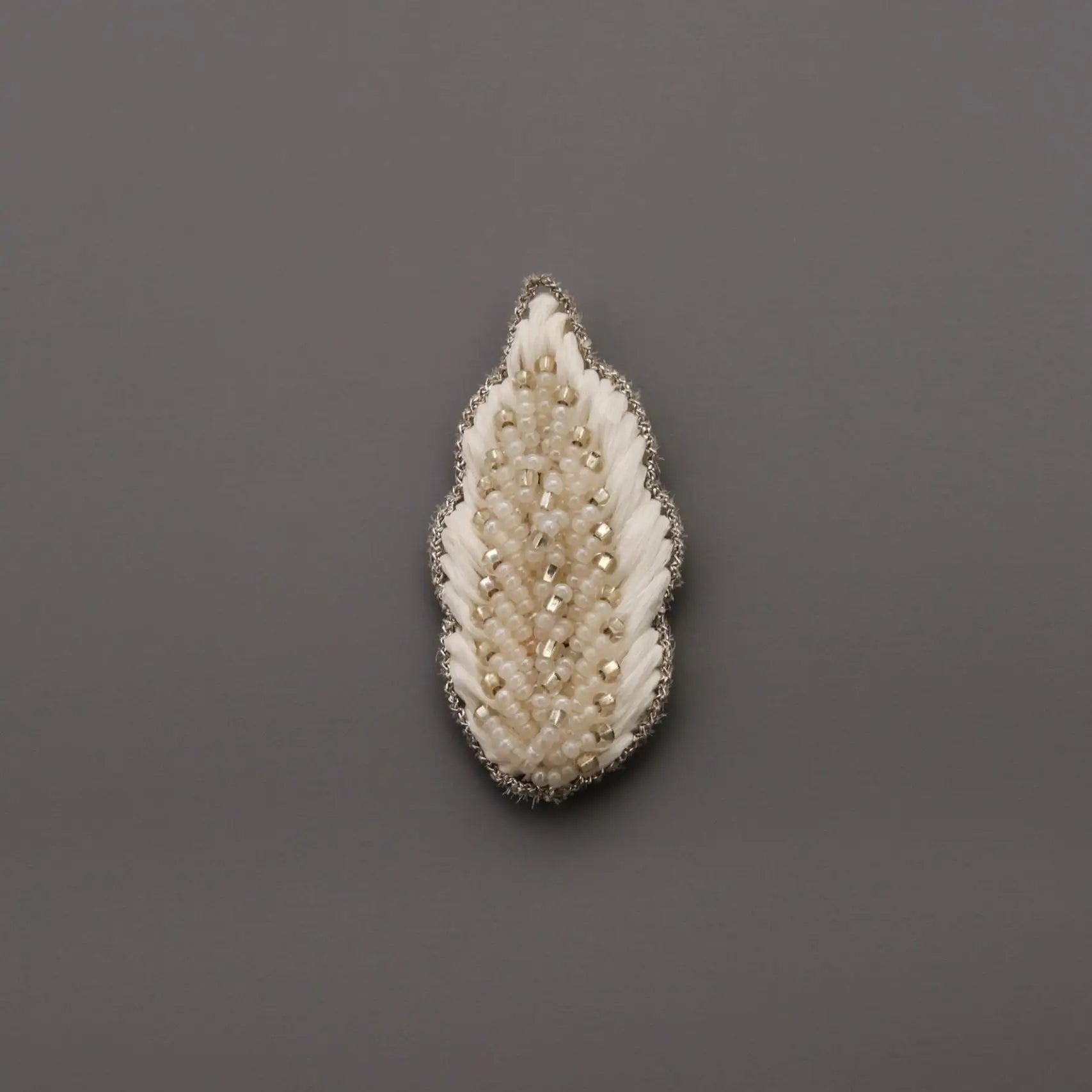 Ivory Beaded Leaf Motif (2pcs) - Printable Heaven