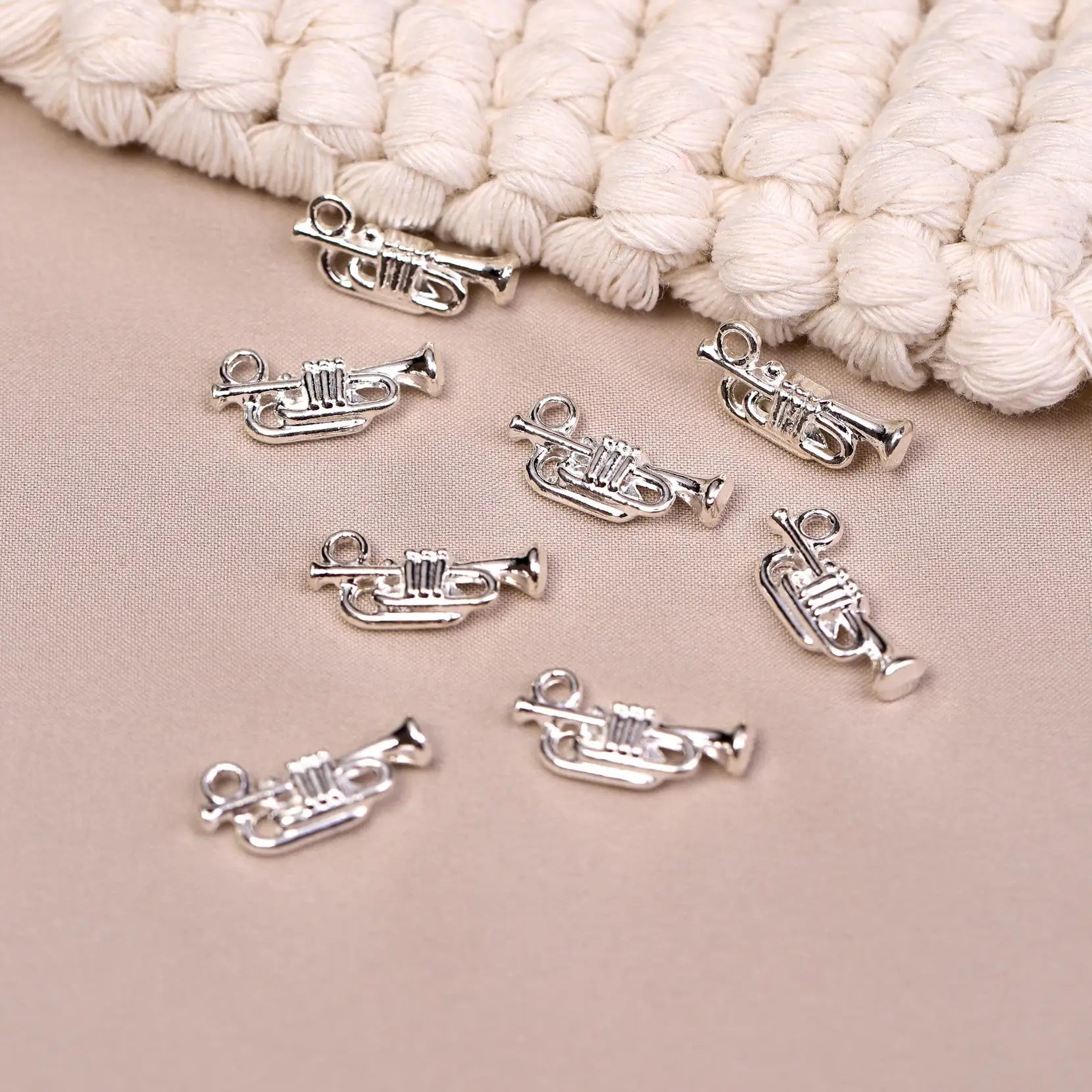 Trumpet Metal Charms (8pcs) (MLB-018) - Printable Heaven
