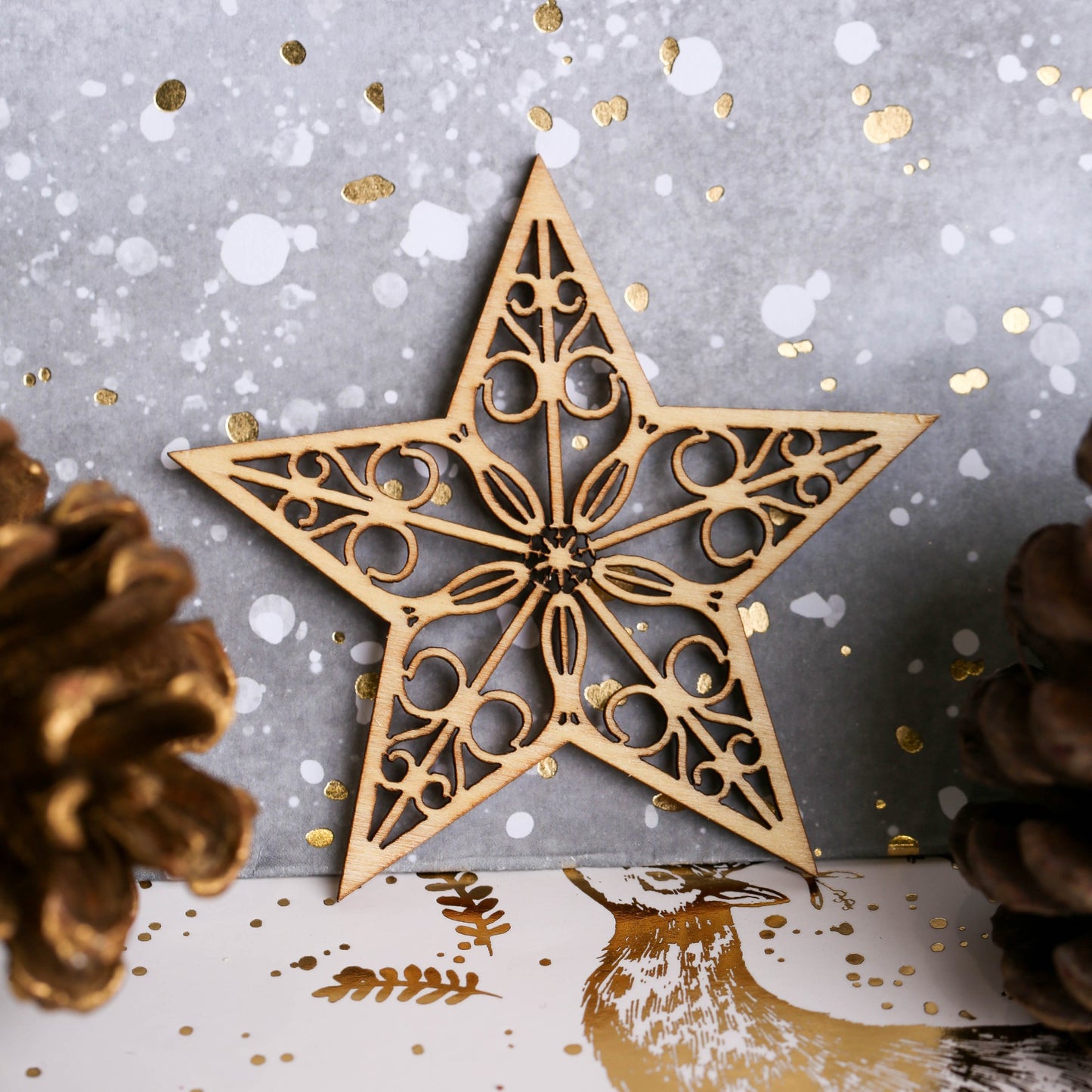 Wooden Filigree Stars 4 Pieces (PMA 174512)