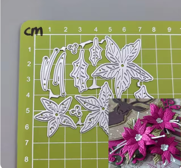 Printable Heaven Small Cutting Die - Poinsettia (10pcs)